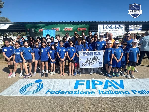 Festa del Volley S3 – Una splendida giornata di sport al Poetto!